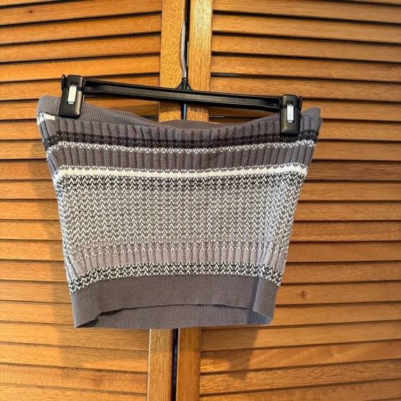 Aerie Women’s Grey/Black Knit Crop Top Sz S - Picture 4 of 5